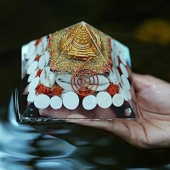 Lakshmi Wealth Pyramid – Money, Prosperity, Good Luck & Protection